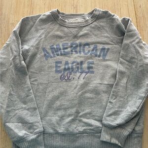 SALE 💰Offer 50% off💰 
American Eagle Funday Graphic Raglan-Sleeve Sweatshirt